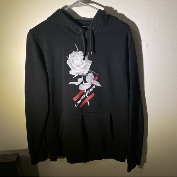 H&M black hoodie with graphic rose - Picture 2 of 4